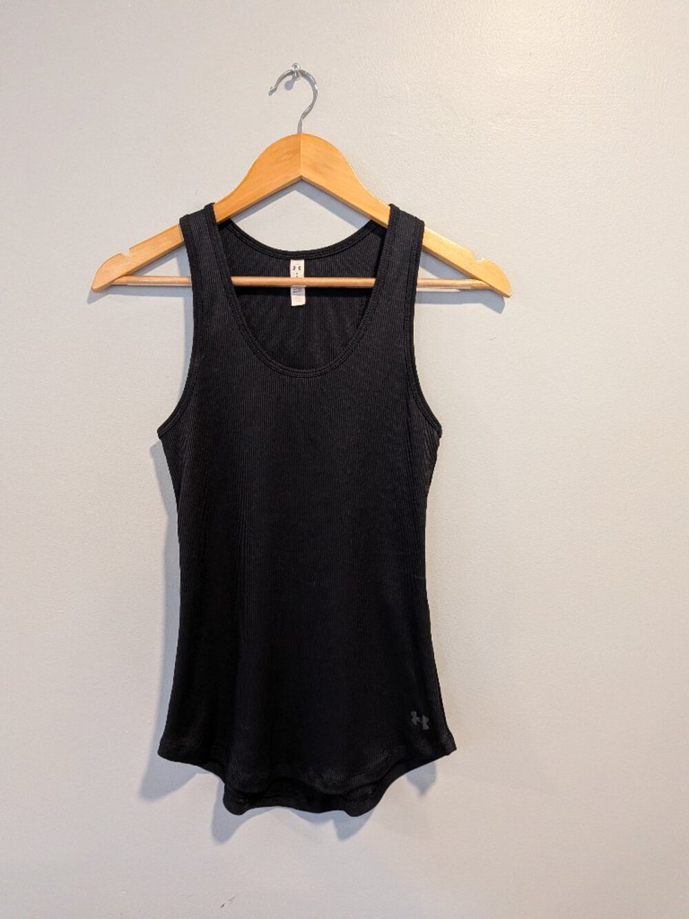 under armour athletic heat gear fitted full length tank black medium